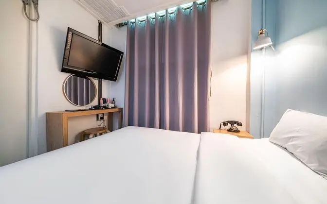 Oda (Standard Mini (Double Bed))
