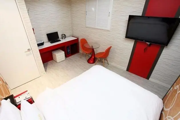 Oda (Special room (all OTT service availab)