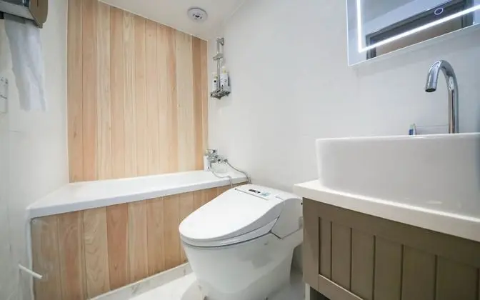 Oda (Special Room 2 PC (All OTT Service Av)