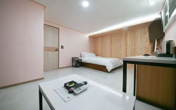 Oda (Special Room 2 PC (All OTT Service Av)