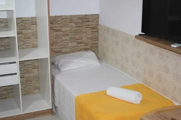 Üç Kişilik Oda
