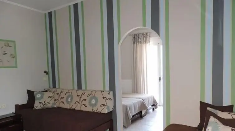 Apart Daire, 1 Yatak Odası, Zemin Kat