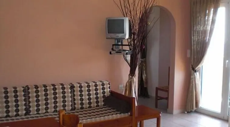Apart Daire, 1 Yatak Odası, Zemin Kat