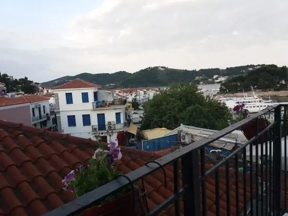 Basic Üç Kişilik Oda