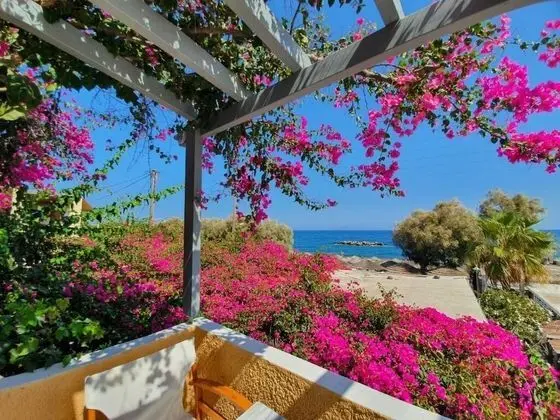 Romantic Tek Büyük Yataklı Oda, 1 Çift Kişilik Yatak, Balkon, Deniz Manzaralı