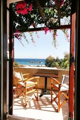 Romantic Tek Büyük Yataklı Oda, 1 Çift Kişilik Yatak, Balkon, Deniz Manzaralı
