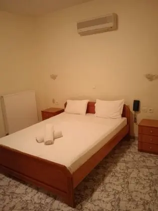 Basic Tek Büyük Yataklı Oda