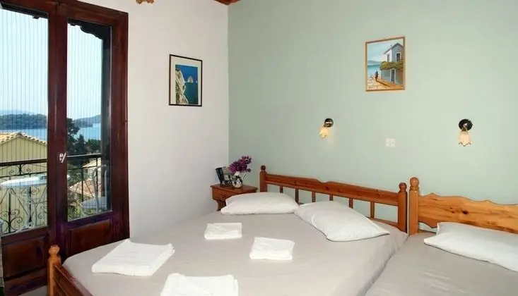 Üç Kişilik Oda, Dağ Manzaralı