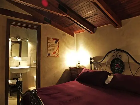 Tek Büyük Yataklı Oda