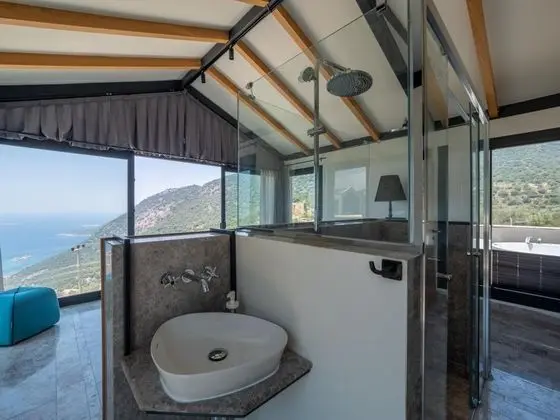 Villa Xhantos, Deniz ve Havuz Manzaralı, Özel Havuzlu ve Jakuzili