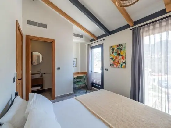Villa Xhantos, Deniz ve Havuz Manzaralı, Özel Havuzlu ve Jakuzili