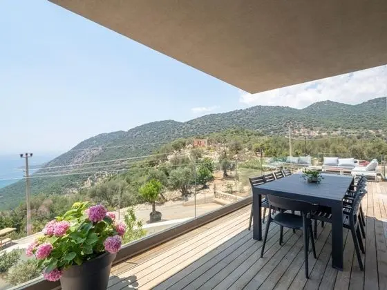 Villa Xhantos, Deniz ve Havuz Manzaralı, Özel Havuzlu ve Jakuzili