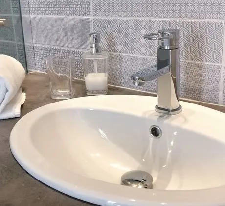 La Cigale et la Fourmi - Chambre Double Deluxe, 1 lit double