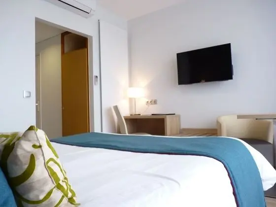 Superior Tek Büyük Yataklı Oda, Balkon, Tepe Manzaralı