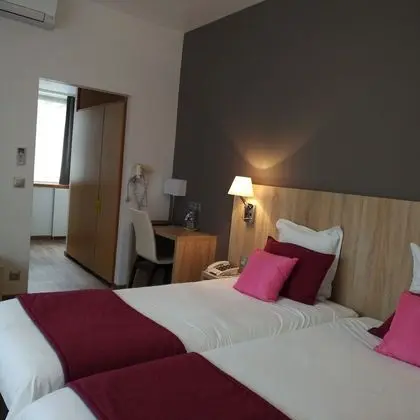 Superior Tek Büyük Yataklı Oda, Balkon, Tepe Manzaralı