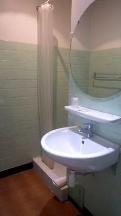 Tek Büyük Yataklı Oda, Dağ Manzaralı