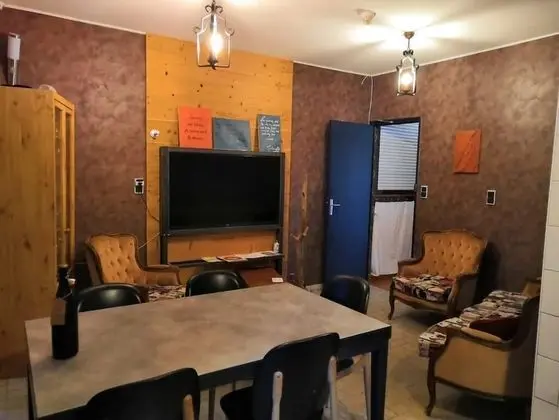 Oda, 2 Yatak Odası (6)