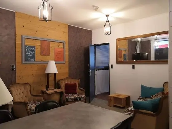 Oda, 2 Yatak Odası (6)