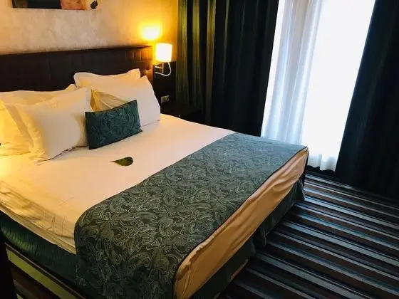 STANDARD DBL ROOM