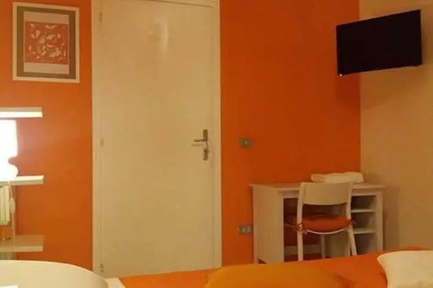 Basic Tek Büyük Yataklı Oda