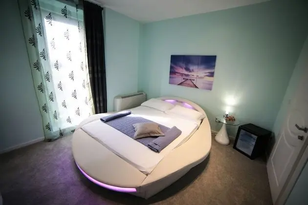 Exclusive Tek Büyük veya İki Ayrı Yataklı Oda, 1 Yatak Odası, Özel Banyo