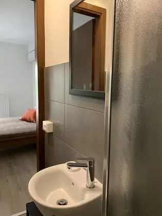 Tek Büyük Yataklı Oda, Banyolu/Duşlu