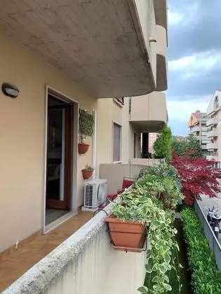 Üç Kişilik Oda, Ortak Banyo