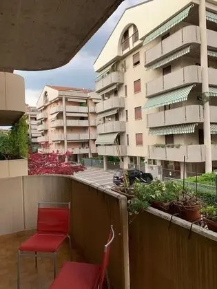 Üç Kişilik Oda, Ortak Banyo