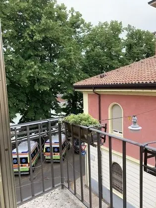 Deluxe Tek Büyük Yataklı Oda, Nehir Manzaralı (Private External Bathroom)