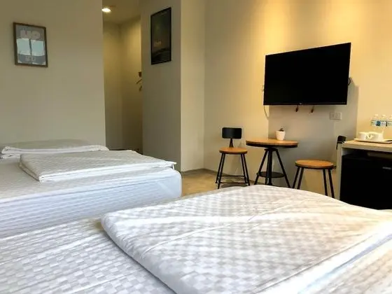 Standard Üç Kişilik Oda, Bahçe Manzaralı