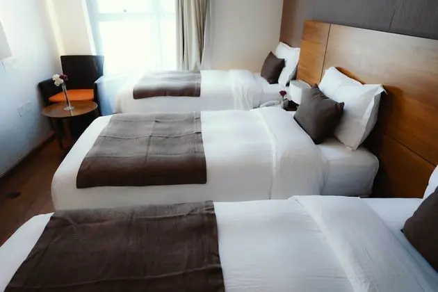 Deluxe Üç Kişilik Oda