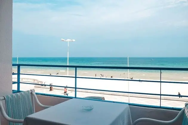 Tek Büyük veya İki Ayrı Yataklı Oda, Deniz Manzaralı