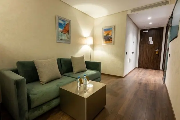 Deluxe Tek Büyük veya İki Ayrı Yataklı Oda