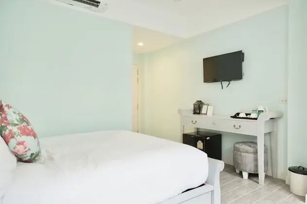 Deluxe Double Bed