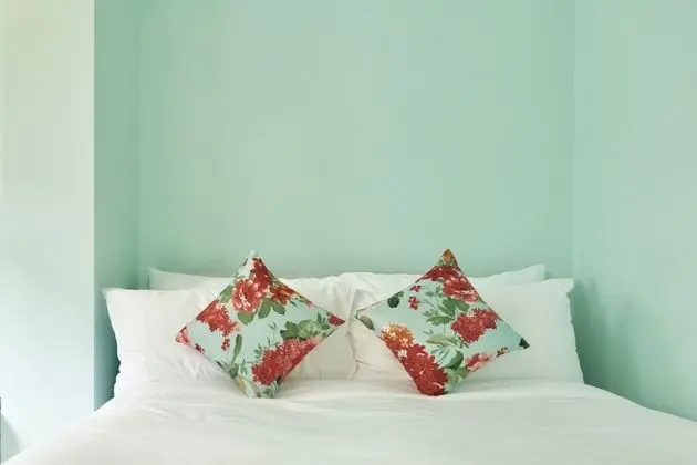 Deluxe Double Bed