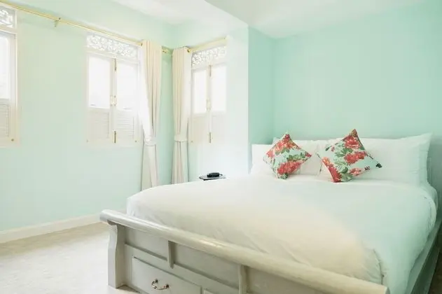 Deluxe Double Bed