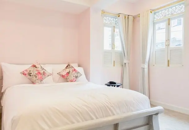 Deluxe Double Bed