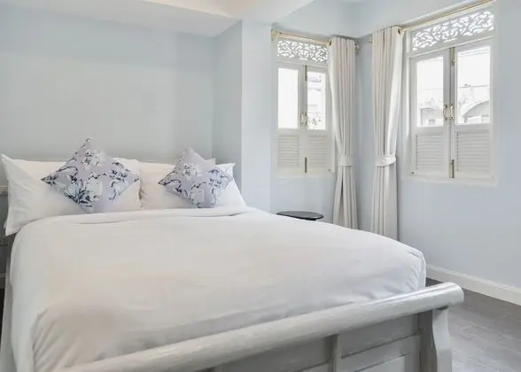Deluxe Double Bed