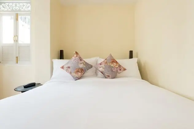 Deluxe Double Bed