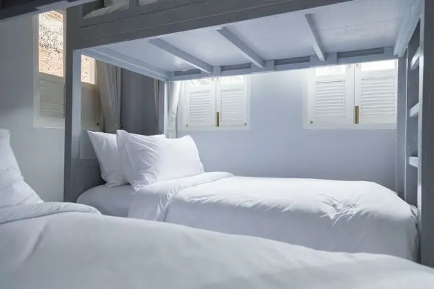 Deluxe Quadruple Room ( Friend )