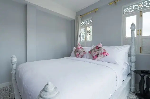 Grand Deluxe Double Bed