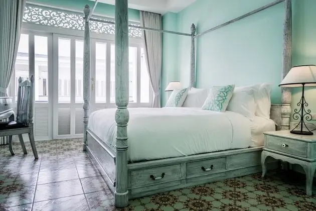 Deluxe Double Bed with Balcony Pool View