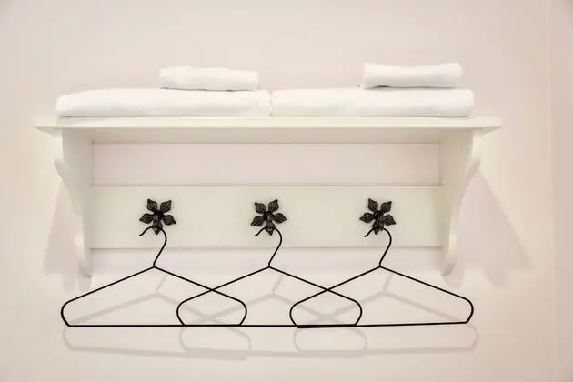 Deluxe Queen Twin Bed Pool View
