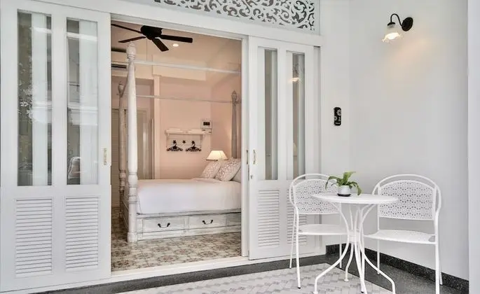 Grand Deluxe Double Bed with Pool View
