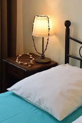 Classic Tek Büyük Yataklı Oda