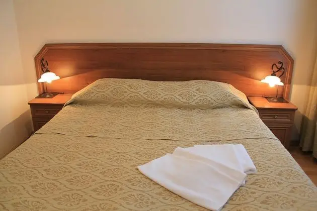 Economy Tek Büyük Yataklı Oda, Ortak Banyo