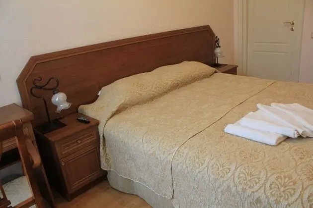 Economy Tek Büyük Yataklı Oda, Ortak Banyo