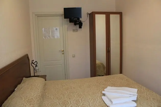Economy Tek Büyük Yataklı Oda, Ortak Banyo
