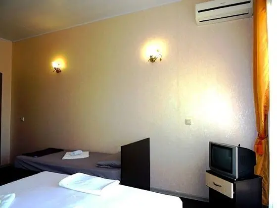Standard Üç Kişilik Oda, 1 Yatak Odası, Balkon, Dağ Manzaralı