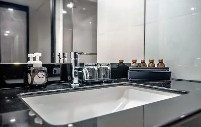 Grand Deluxe Twin Room